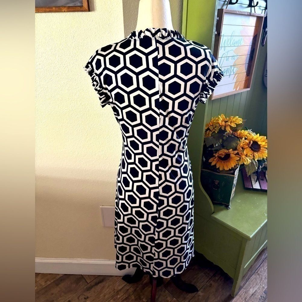 Tiana B Black White Dress Ruffled Size Small S - Picture 5 of 5